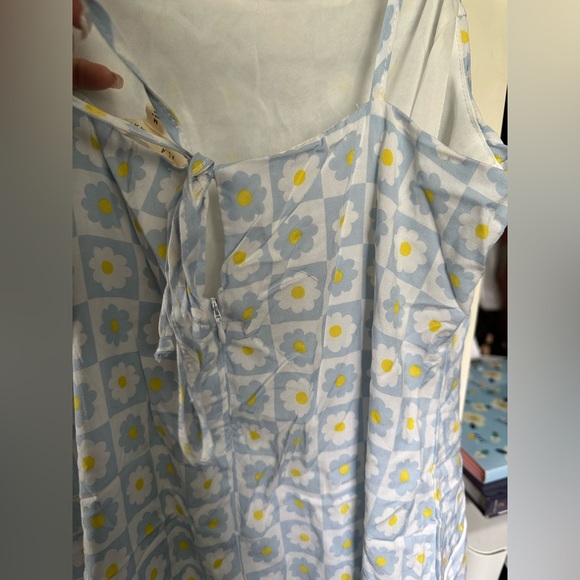 5/20. pacsun sundress - Picture 4 of 7